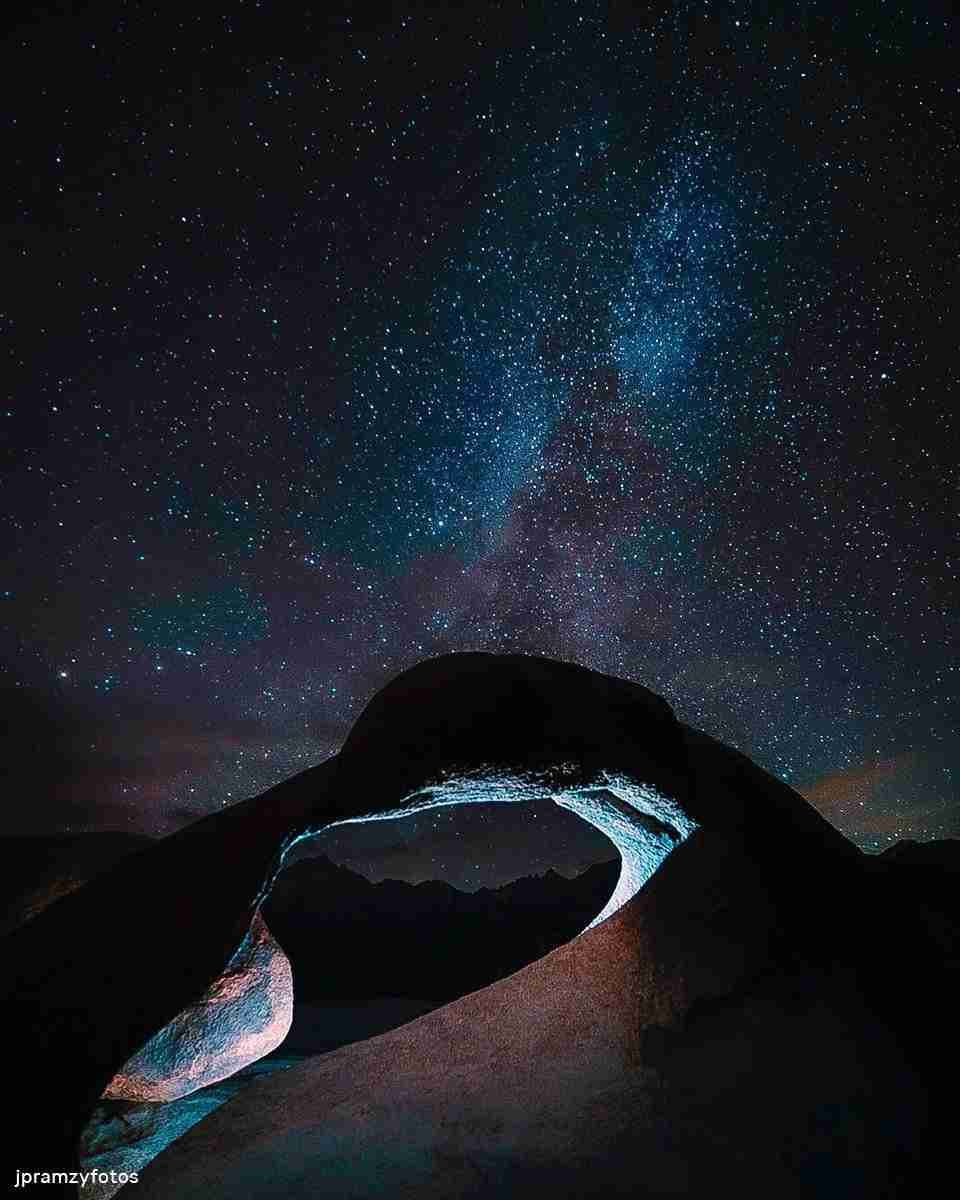 Mobius Arch by JP Ramirez