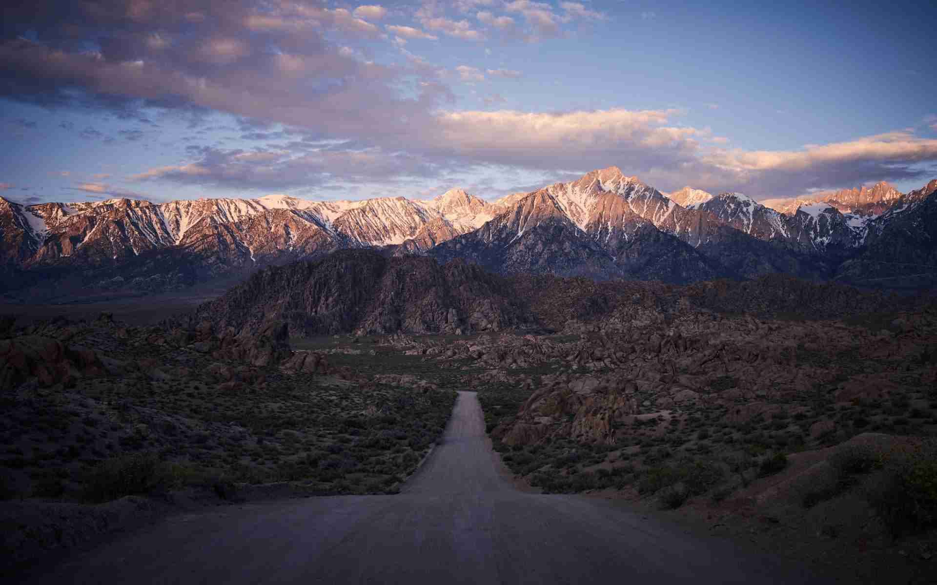 Movie Road, Alabama Hills-Photo by Moshen Chan