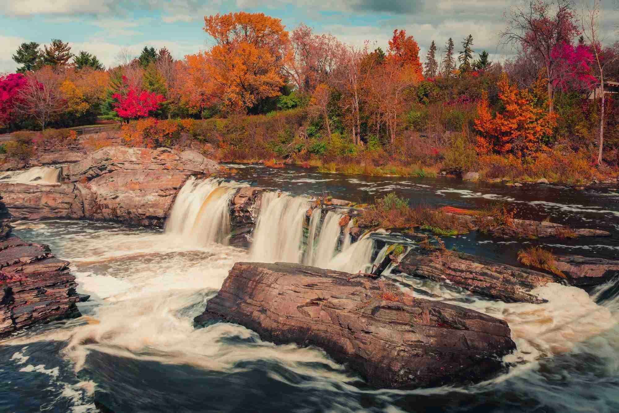 Hogs Back Falls