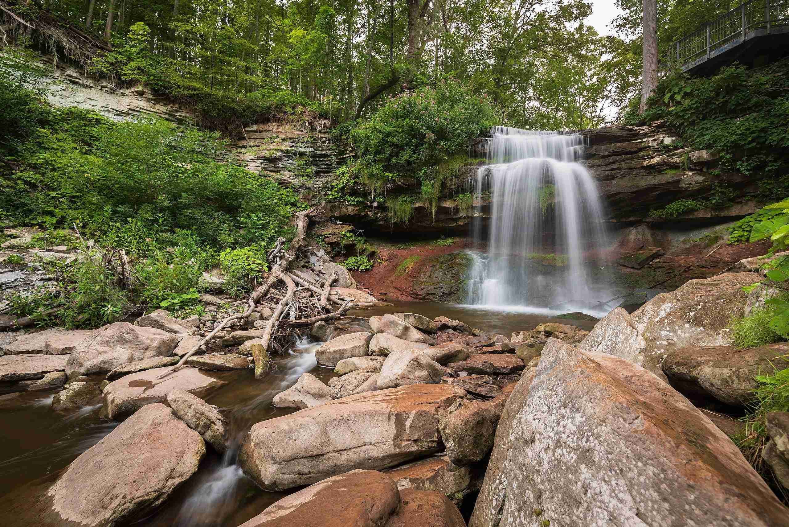 Smokey Hollow Falls