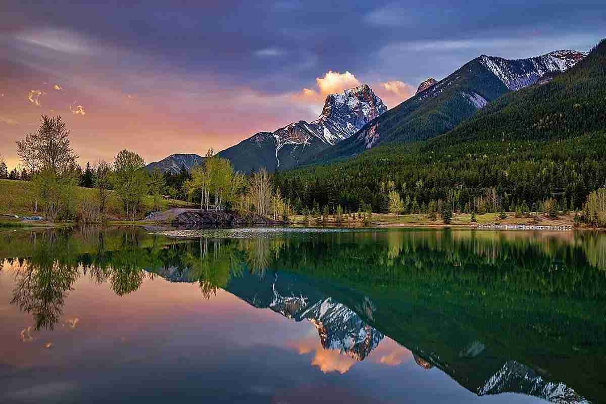 Quarry Lake