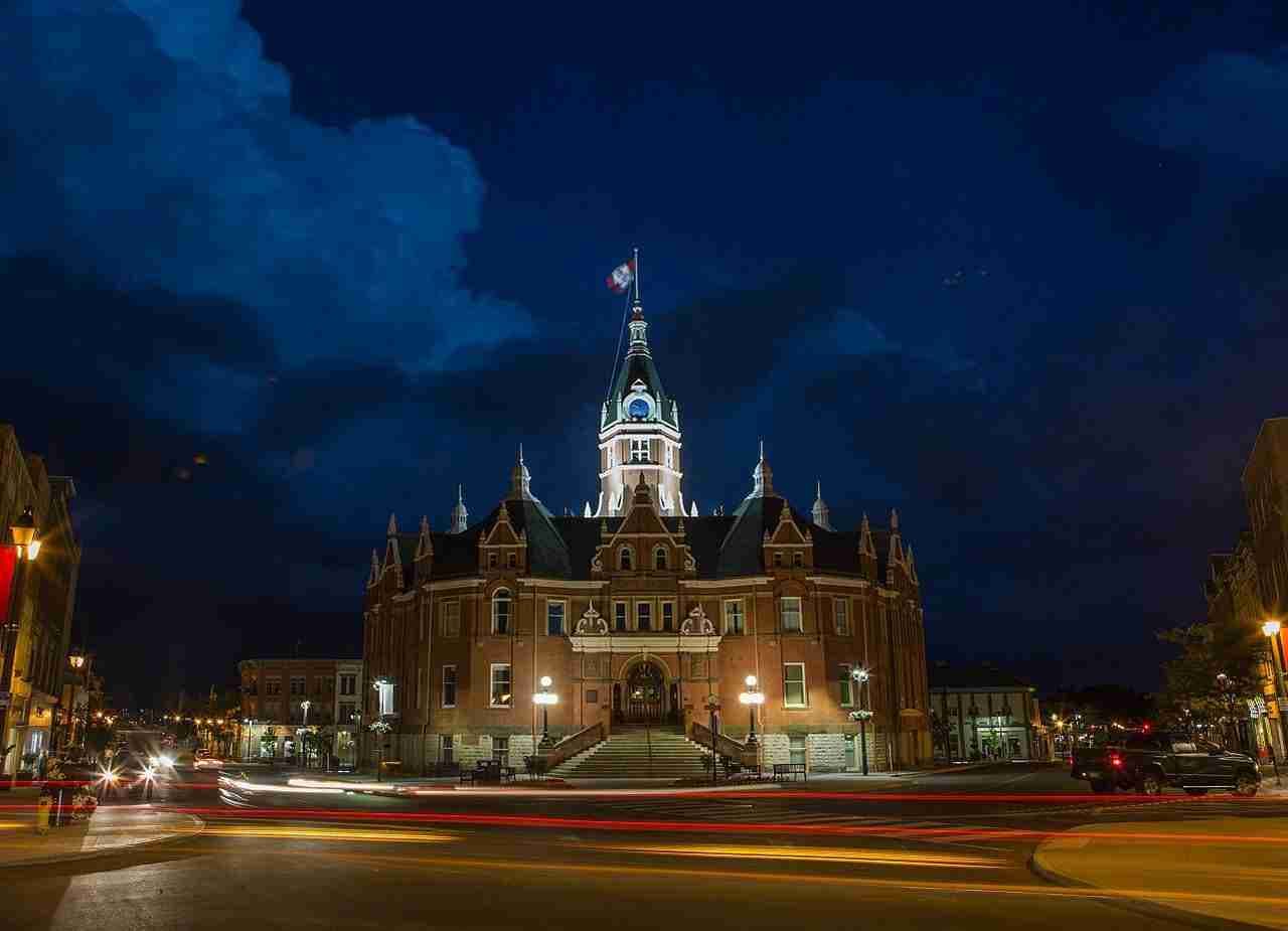 Stratford City Hall-Photo by Bingoye