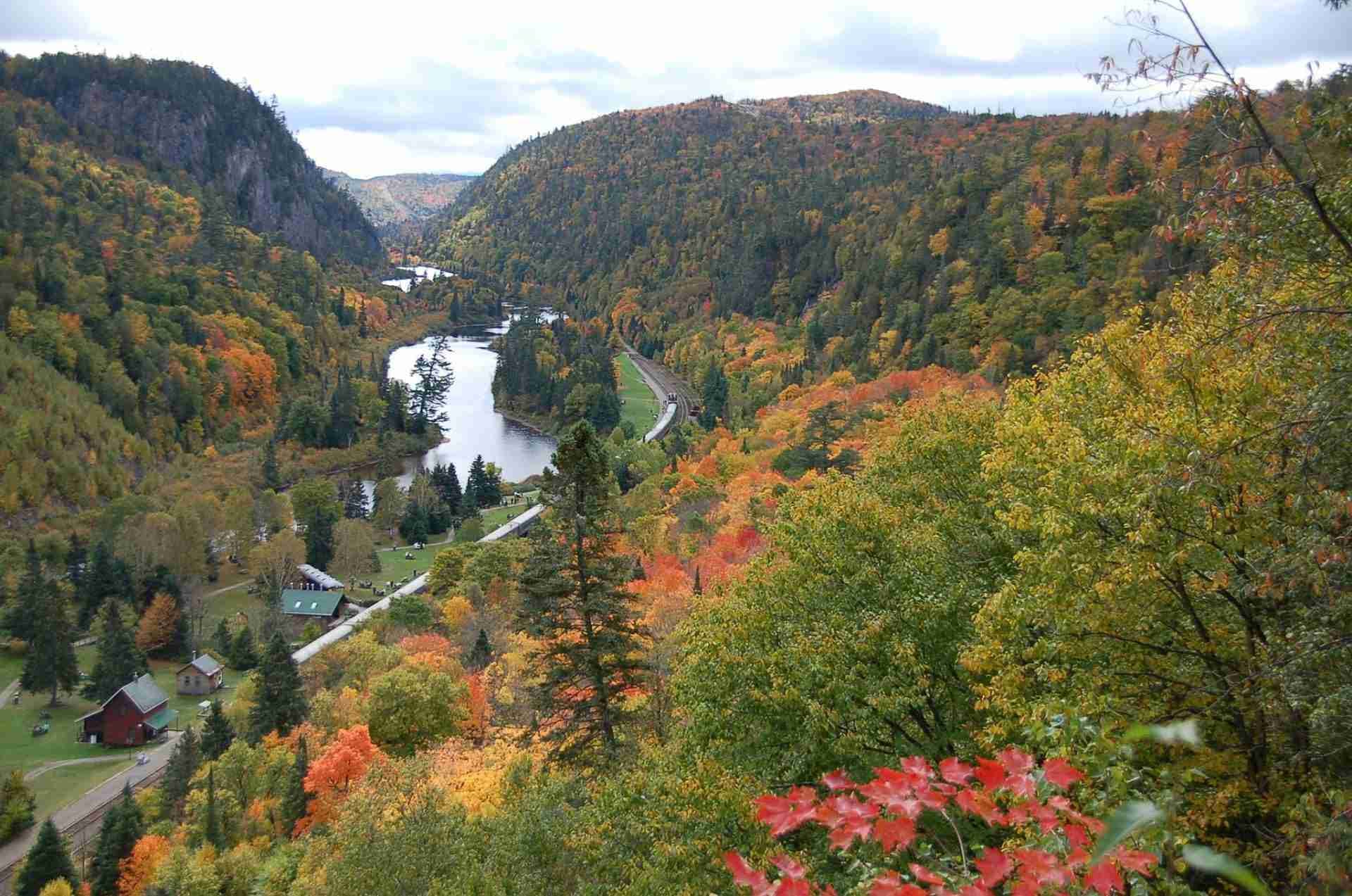 Agawa Canyon Park Lookout