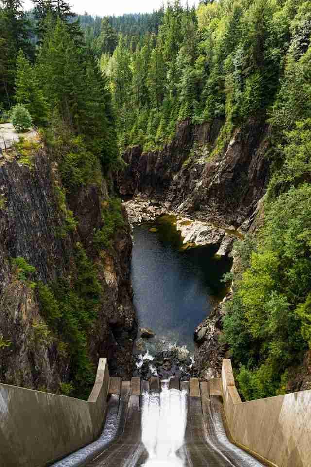 Cleveland Dam by Kamy
