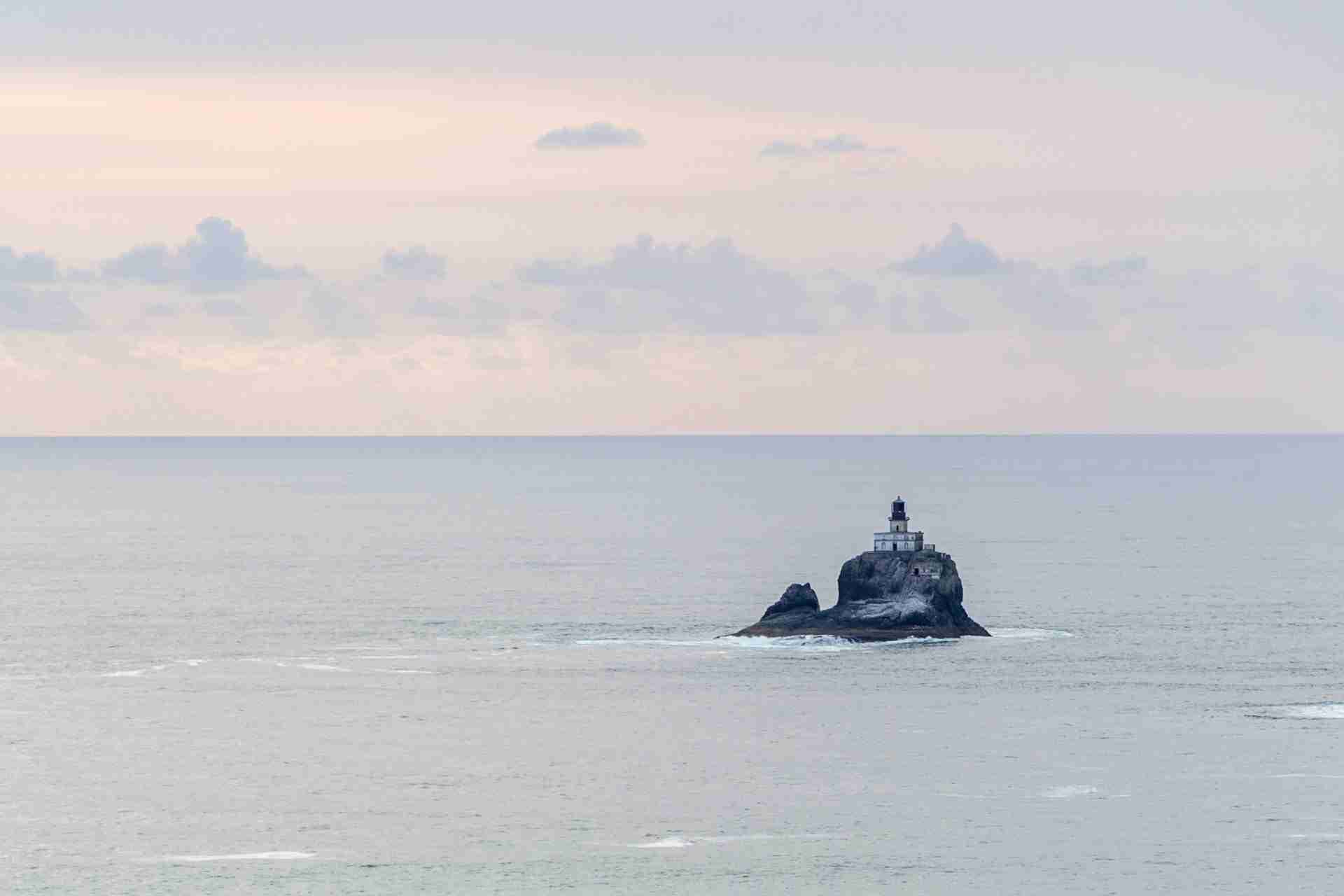 Tillamook Rock Lighthouse Viewpoint