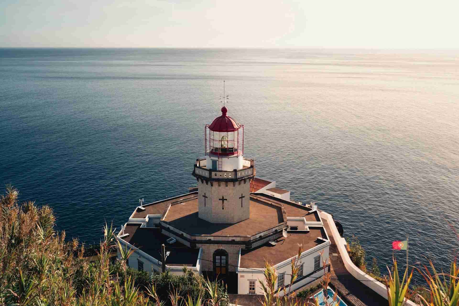 Farol do Arnel by Emmanuel Cassar