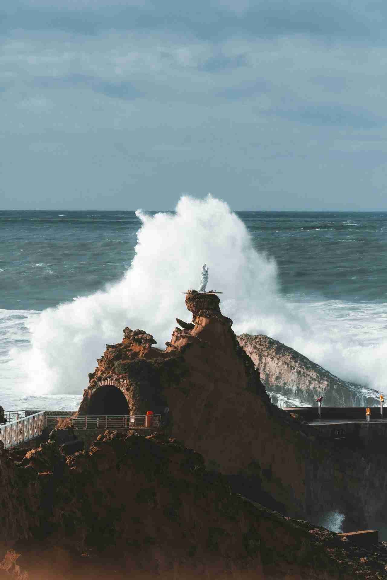 Rocher de la Vierge, Biarritz