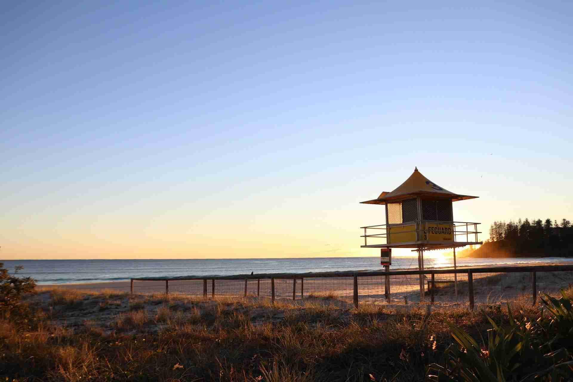 Coolangatta Beach by Jason Polley