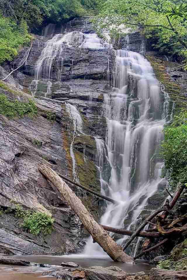 Kings Creek Falls