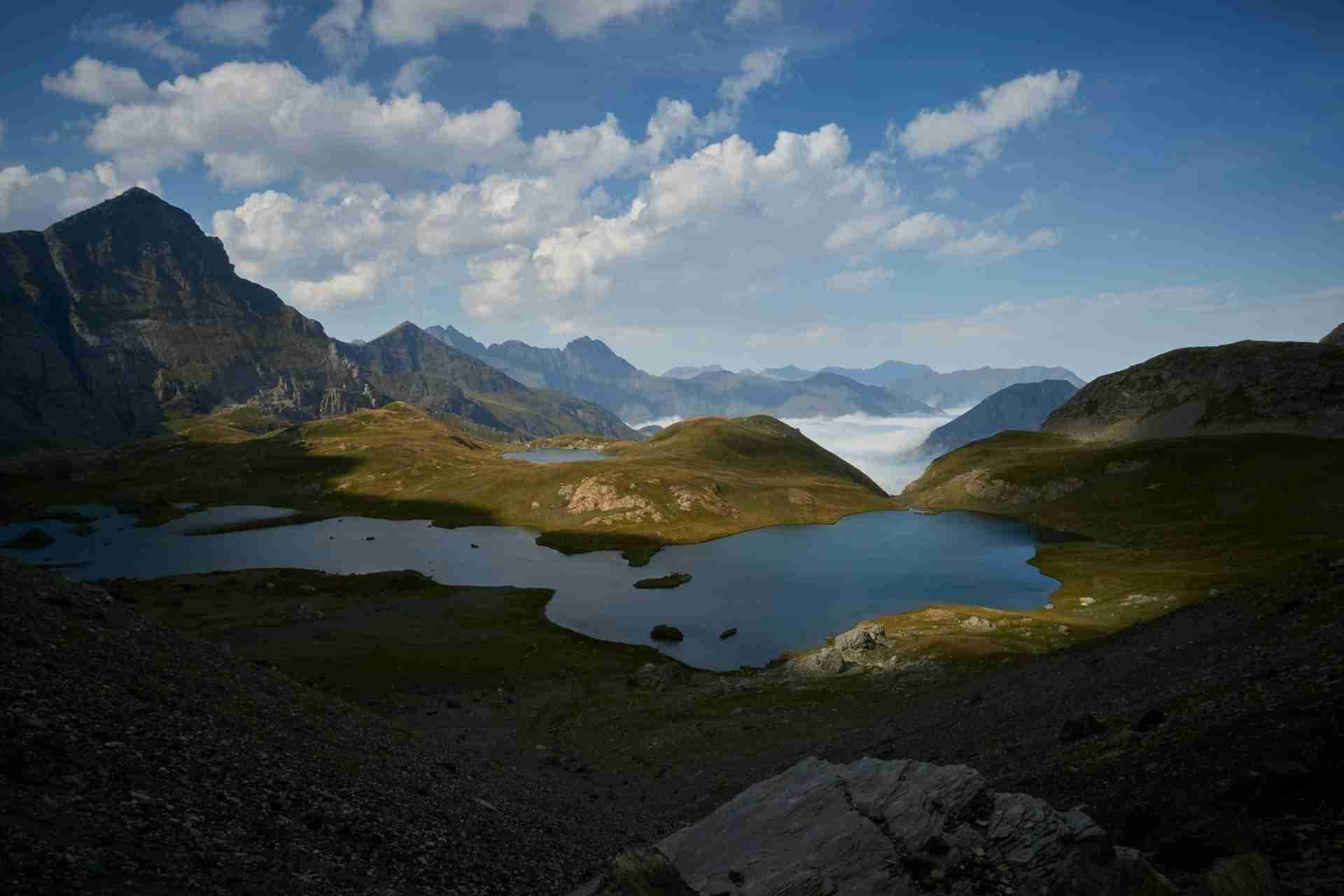 Lac de Barroude by Tim Oun