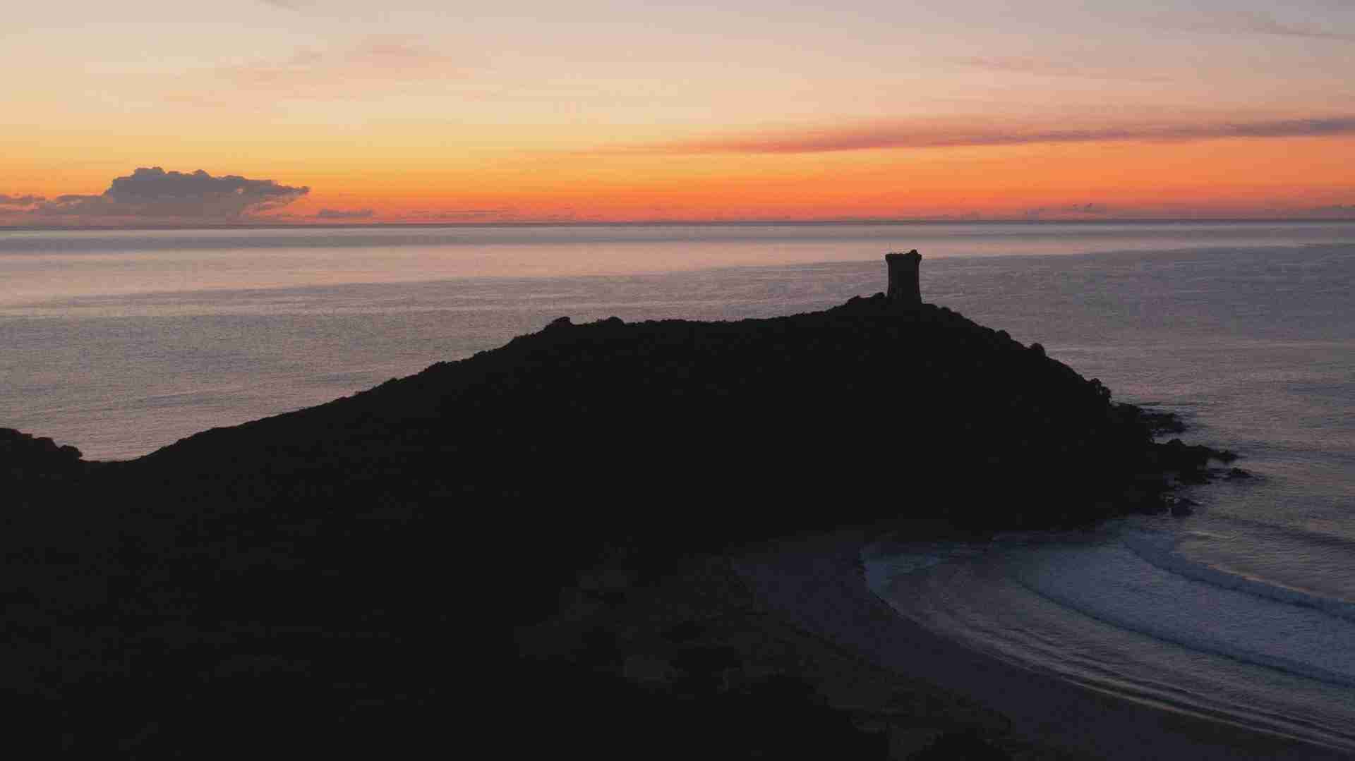 Plage de Fautea and Torra di Fautea by Mario von Rotz