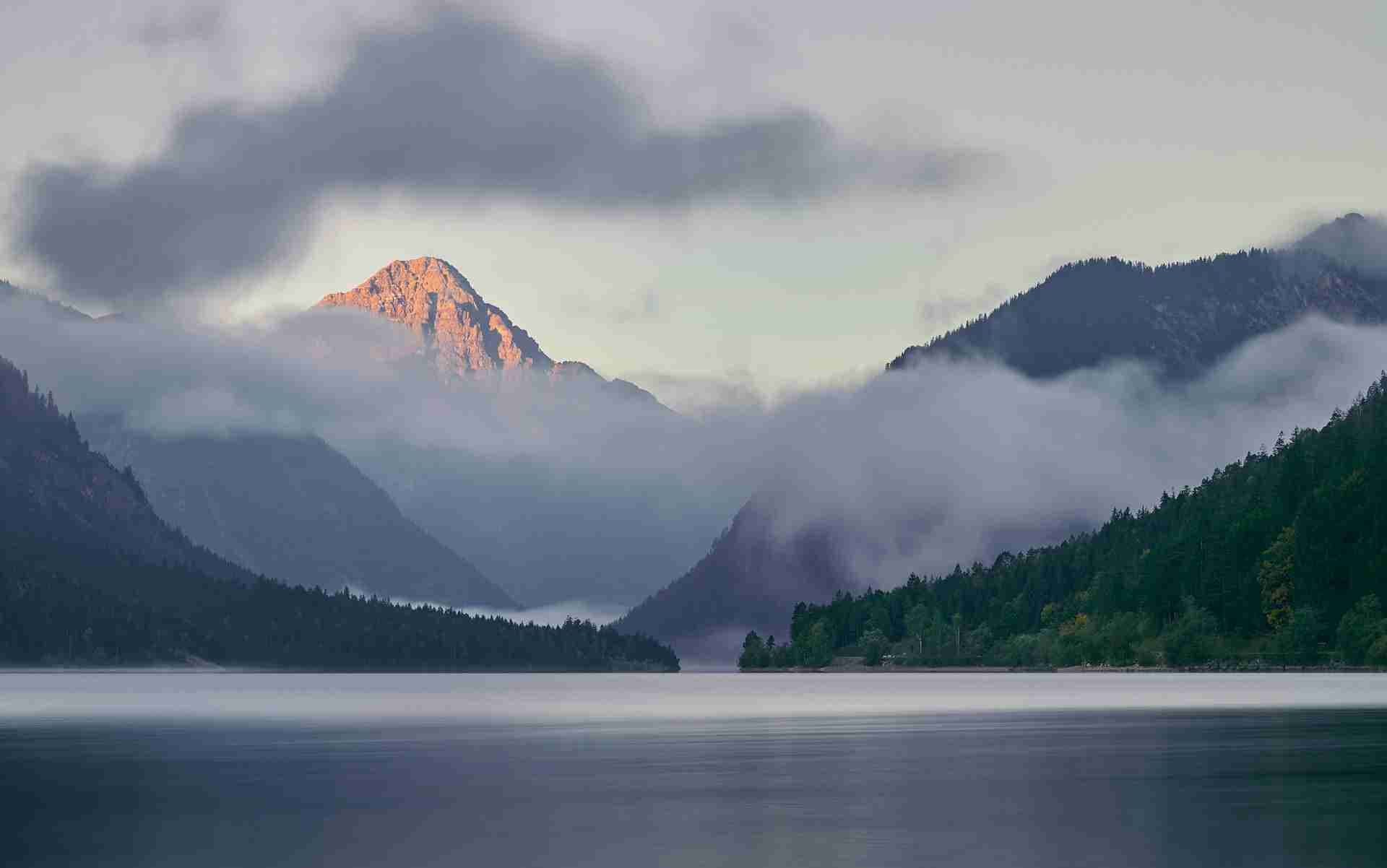 Plansee by Mario Dobelmann