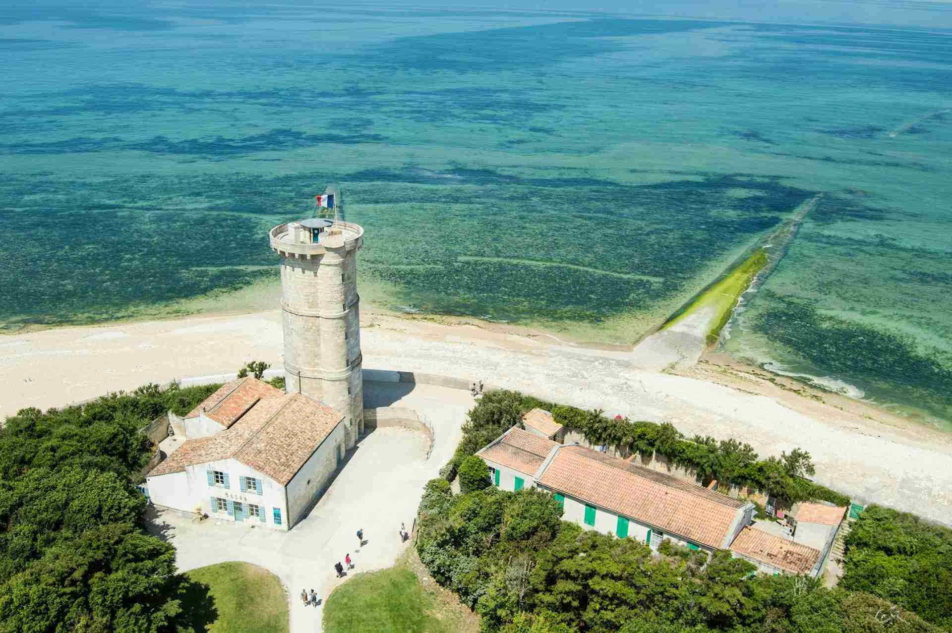 Tour des Baleines