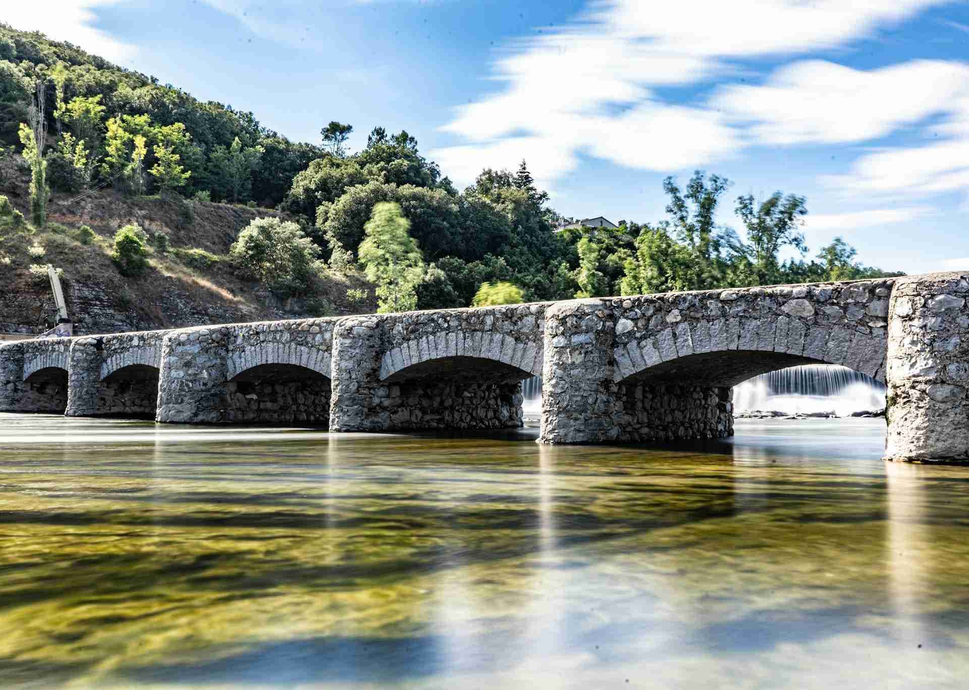 Pont du Moulin by Paul Einerhand