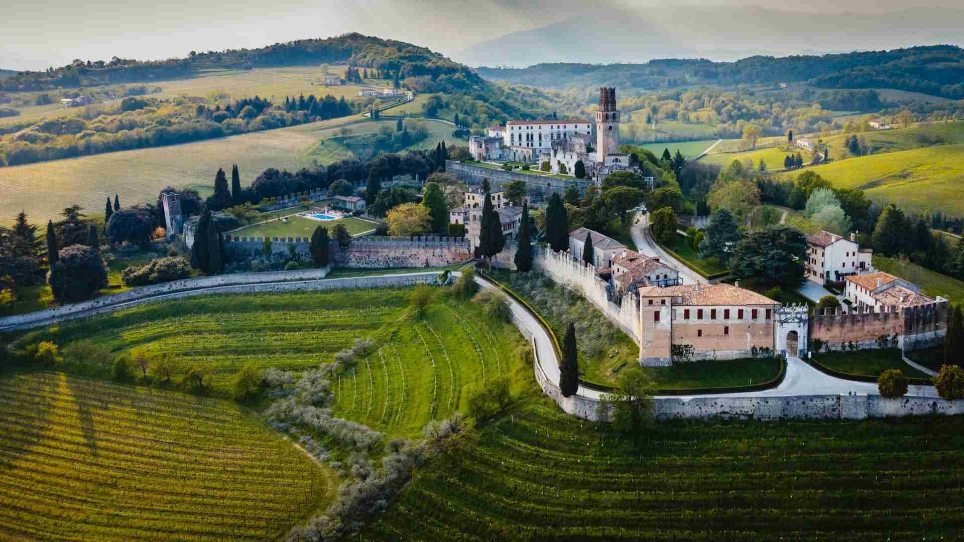 Castello di San Salvatore by Alberto Caliman
