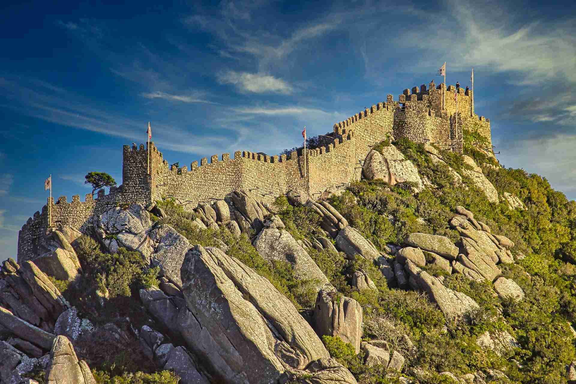 Castelo dos Mouros by Bobby Rahe