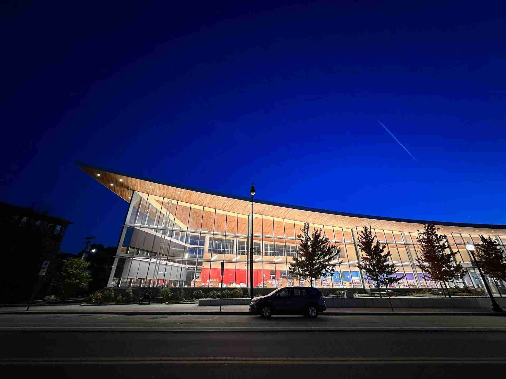 Cambridge Public Library Valente Branch