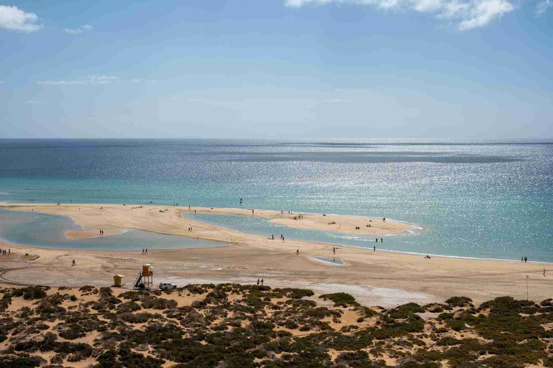 Playa de Sotavento de Jandía by Juan Carlos Otero