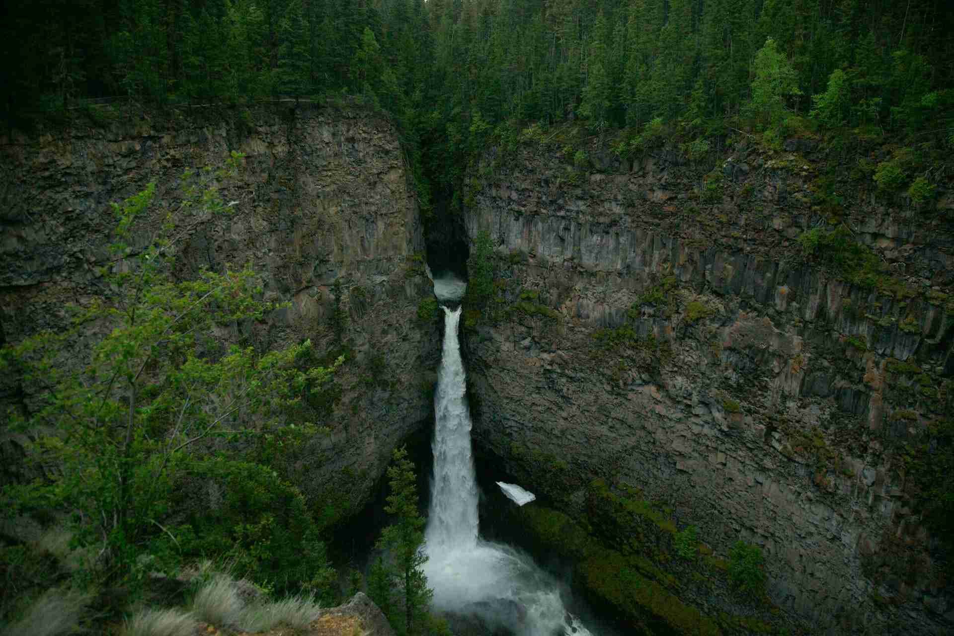 Spahats Creek Falls by Jack Church