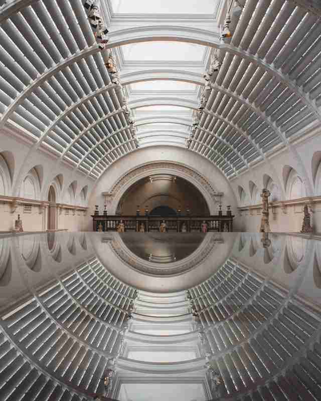 Victoria and Albert Museum by Mario