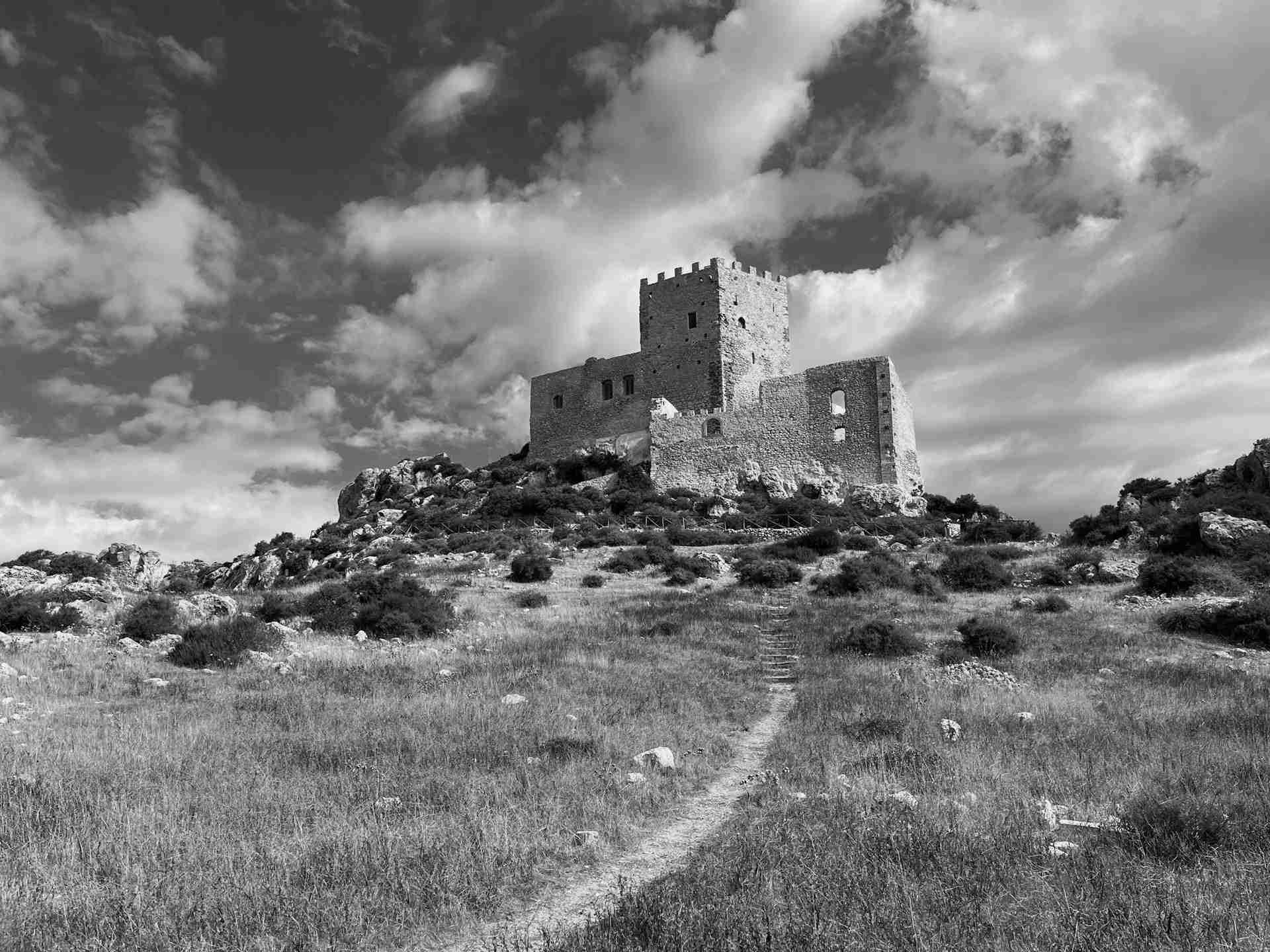 Castello Chiaramontano