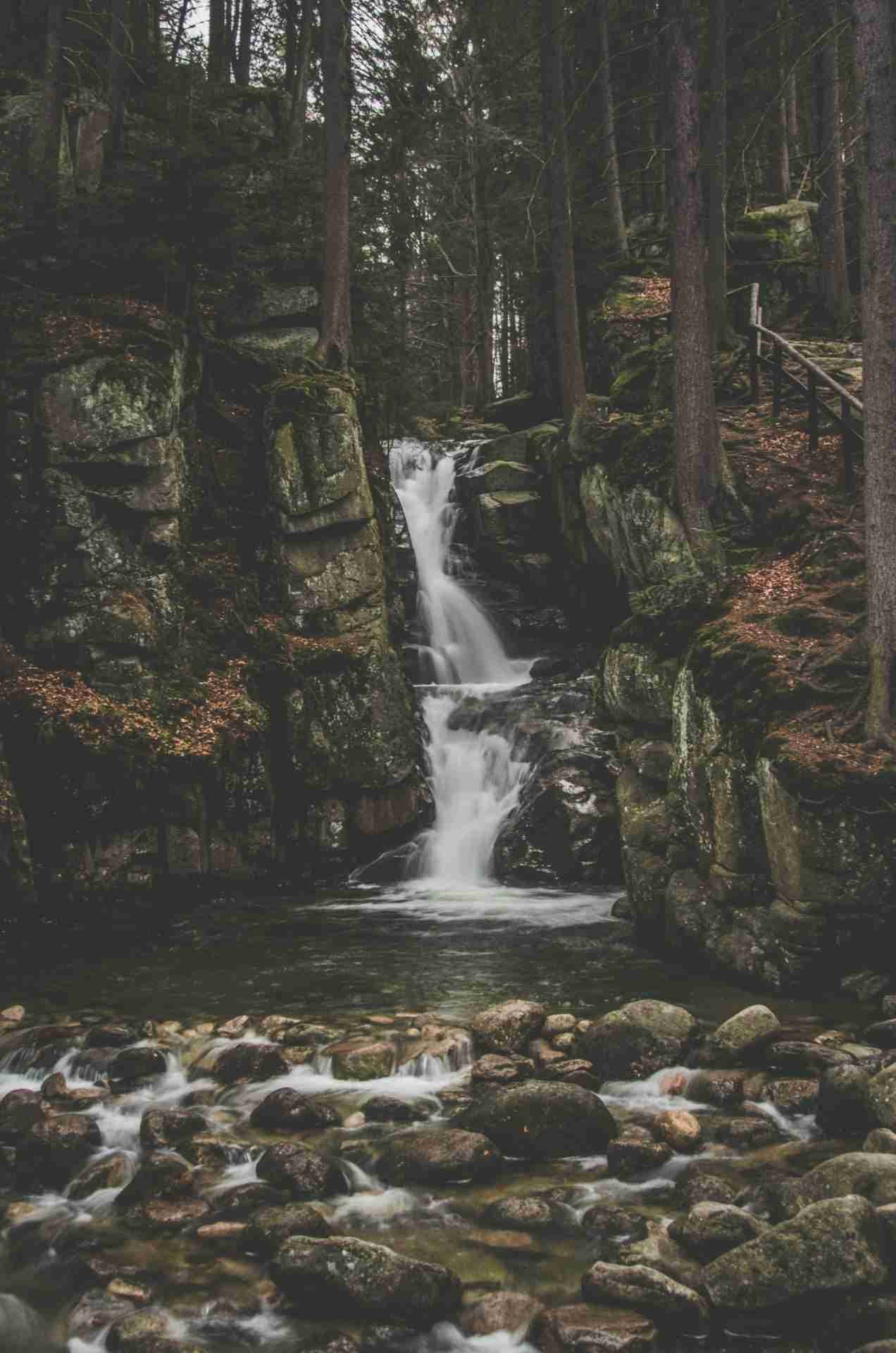 Podgórna Waterfall (Wodospad Podgórnej)