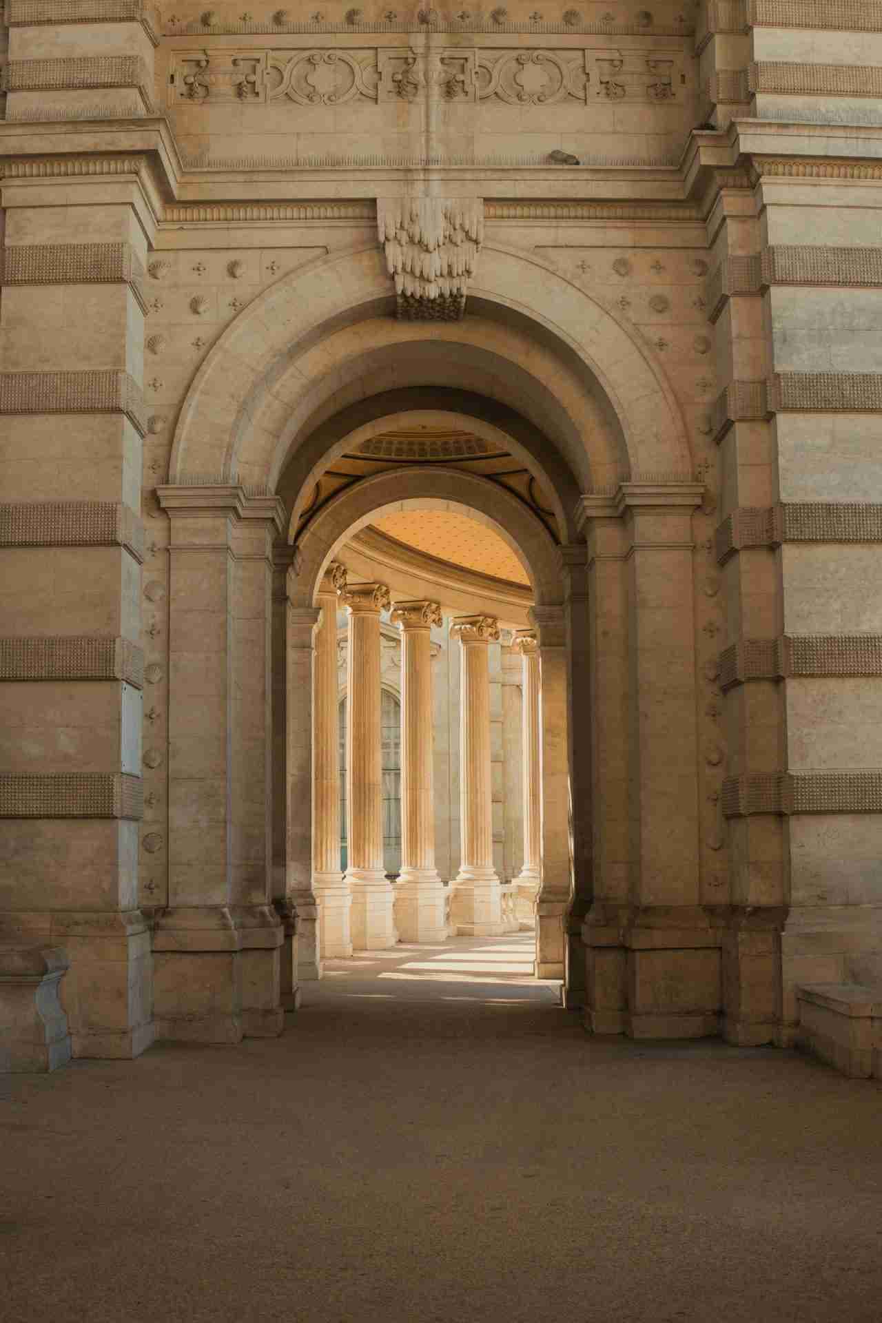 Palais Longchamp by ENES KABA
